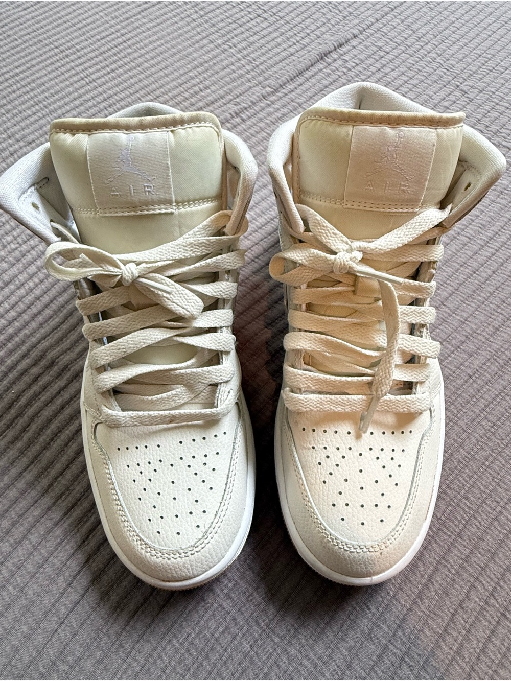 Nike White and Cream Air Jordan Low-Profile Sneakers